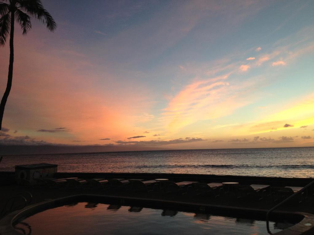 The Kulakane Aparthotel Lahaina Exterior photo