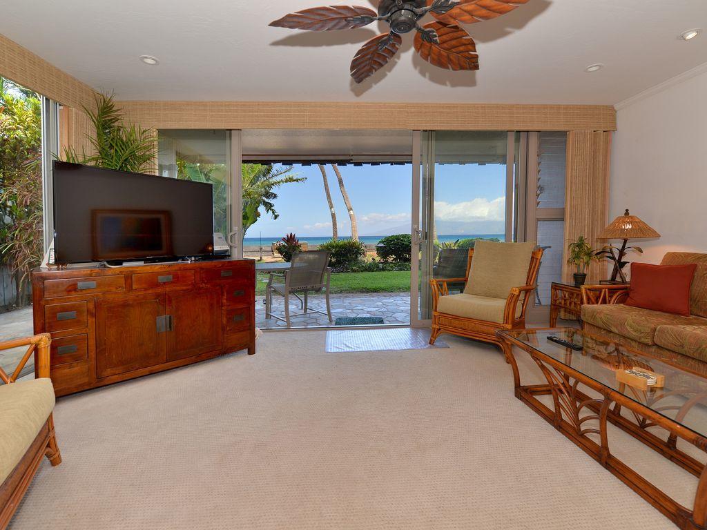 The Kulakane Aparthotel Lahaina Exterior photo